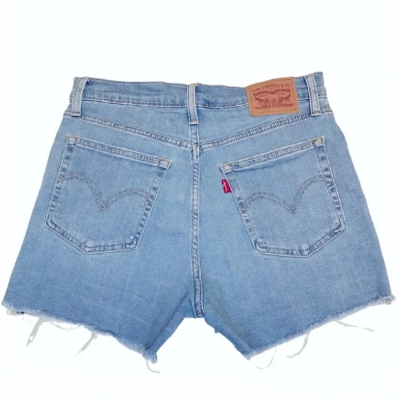 Levi’s High-Rise Frayed Hem Women’s Jean Shorts - 28 - Picture 10 of 13